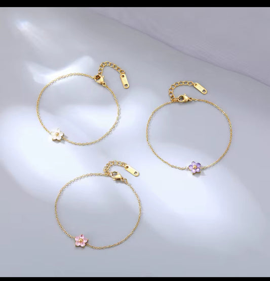 La Delicate Bracelet